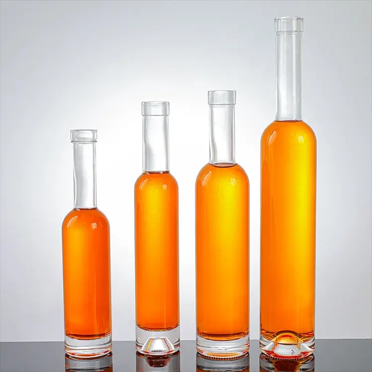 Wie kann eine Likörflasche aus Bellissima-Glas mit langem Hals und Korkverschluss Ihre Getränkemarke aufwerten?